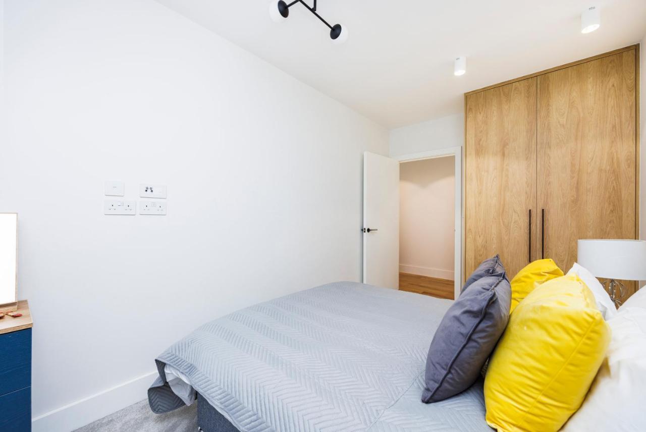 Luxury Spacious 2 Bed Apartment, London - Sk Exterior foto
