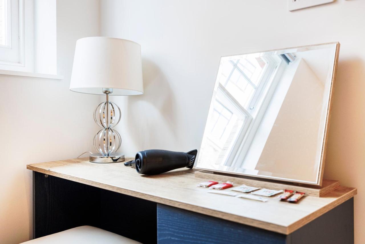 Luxury Spacious 2 Bed Apartment, London - Sk Exterior foto