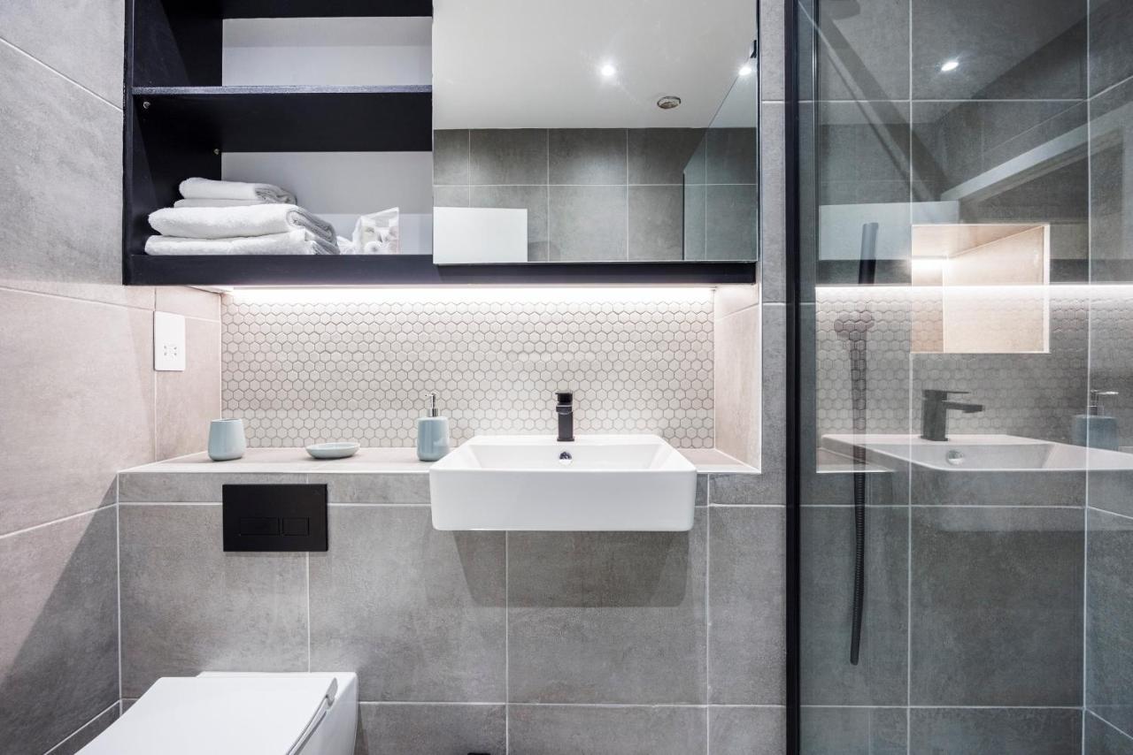 Luxury Spacious 2 Bed Apartment, London - Sk Exterior foto
