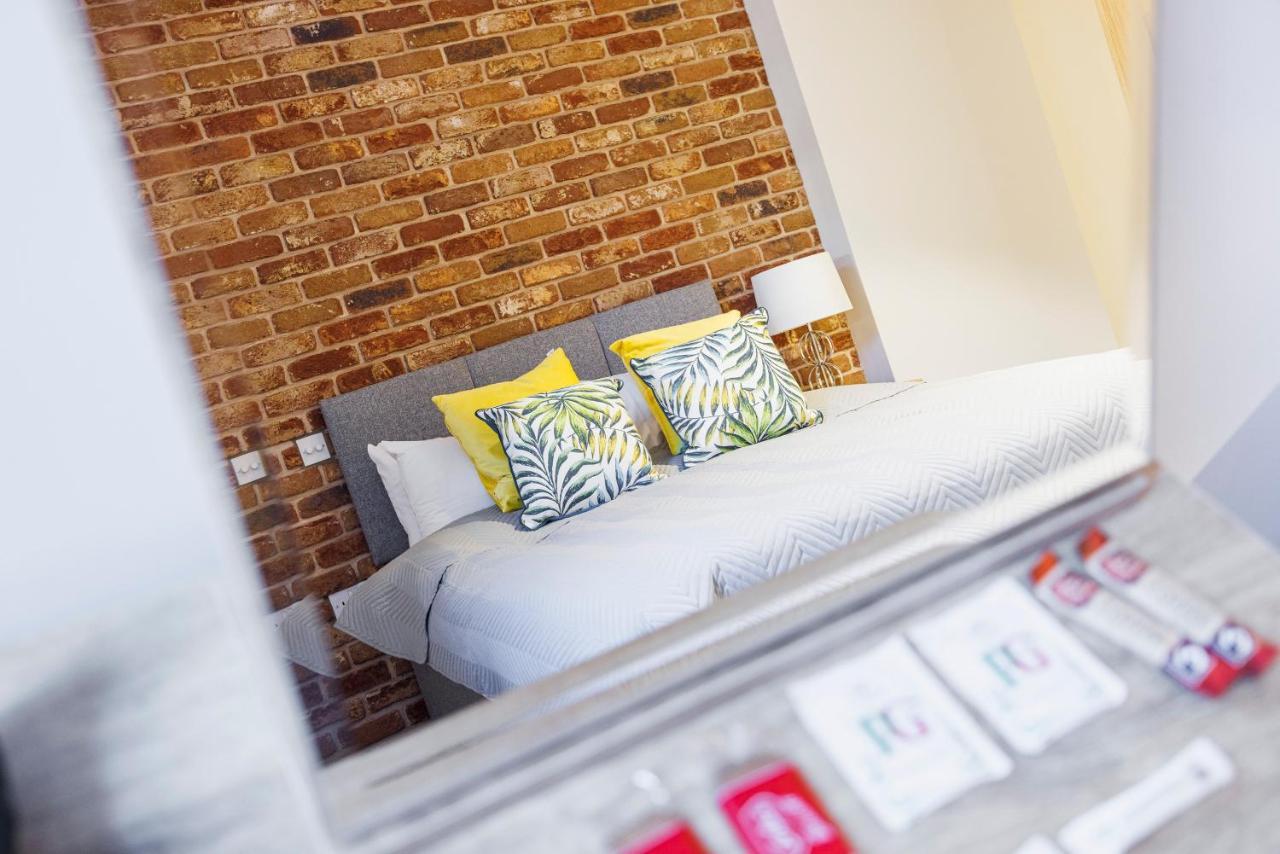 Luxury Spacious 2 Bed Apartment, London - Sk Exterior foto