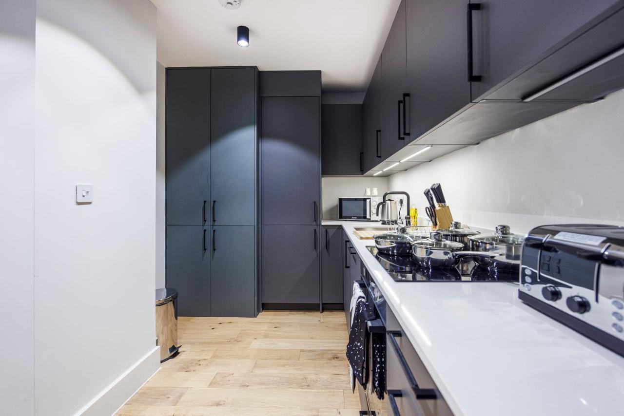 Luxury Spacious 2 Bed Apartment, London - Sk Exterior foto