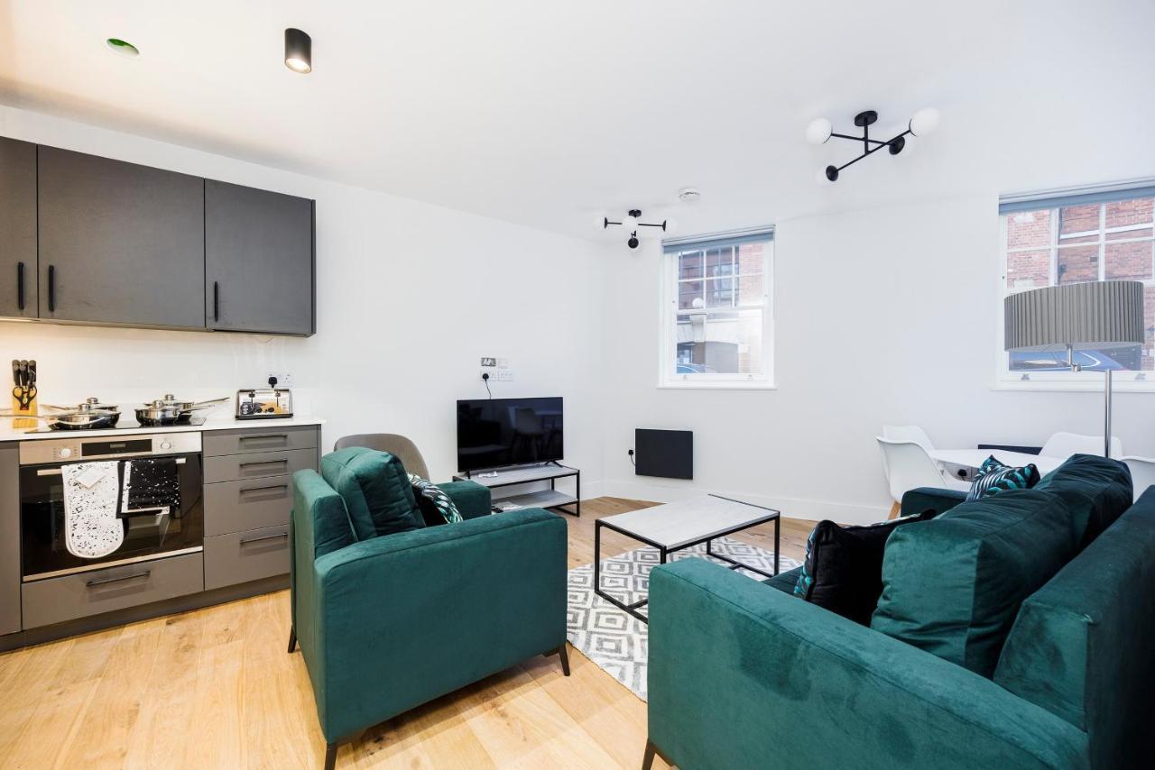 Luxury Spacious 2 Bed Apartment, London - Sk Exterior foto