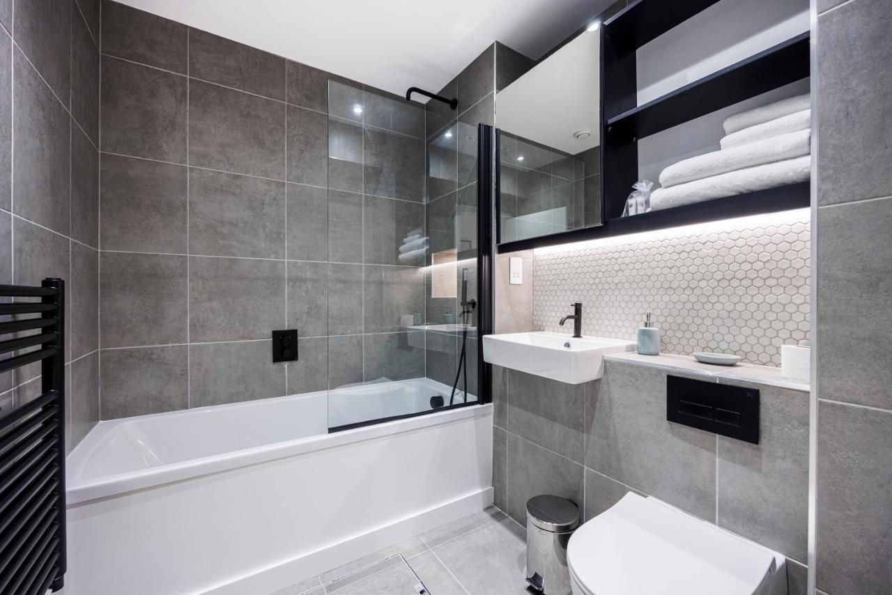 Luxury Spacious 2 Bed Apartment, London - Sk Exterior foto