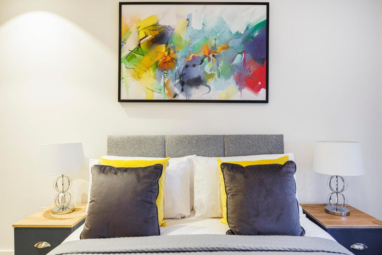 Luxury Spacious 2 Bed Apartment, London - Sk Exterior foto