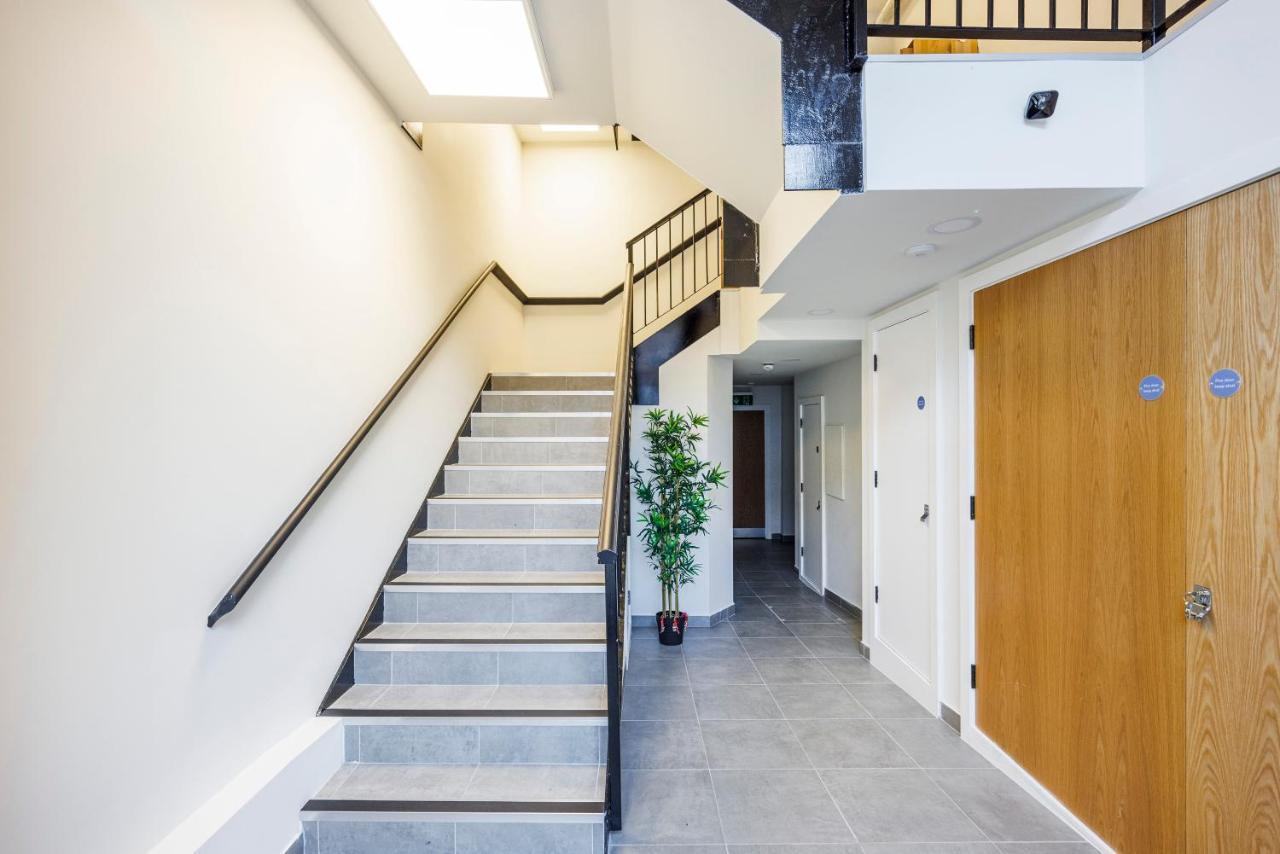 Luxury Spacious 2 Bed Apartment, London - Sk Exterior foto