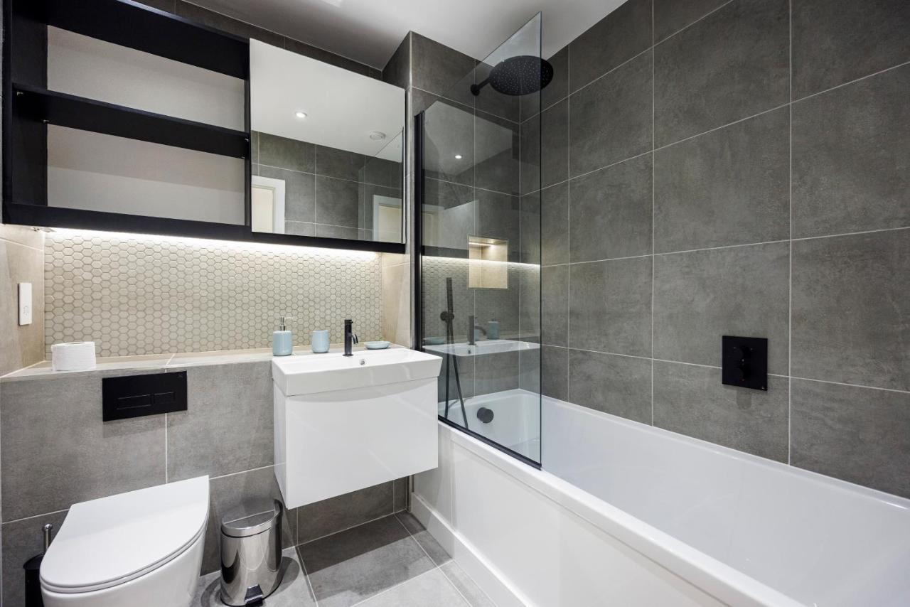 Luxury Spacious 2 Bed Apartment, London - Sk Exterior foto