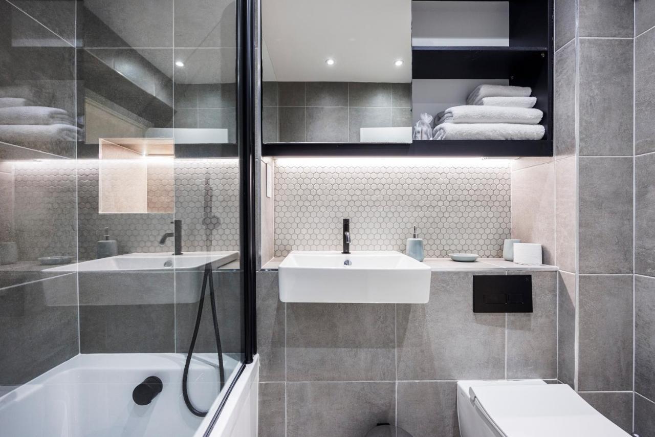Luxury Spacious 2 Bed Apartment, London - Sk Exterior foto