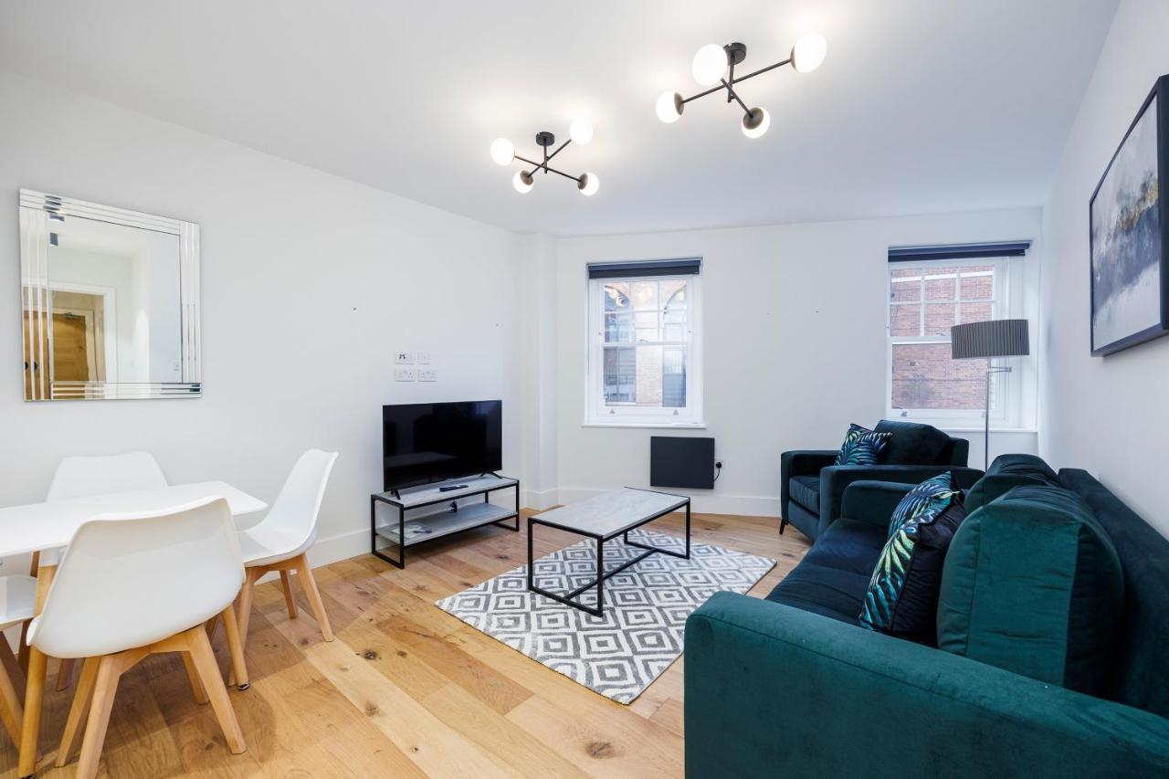 Luxury Spacious 2 Bed Apartment, London - Sk Exterior foto