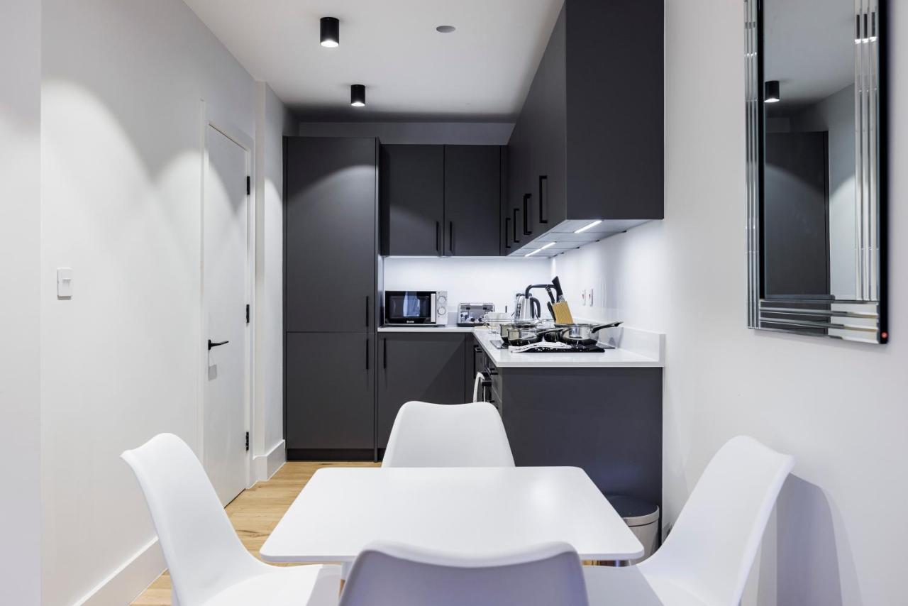 Luxury Spacious 2 Bed Apartment, London - Sk Exterior foto