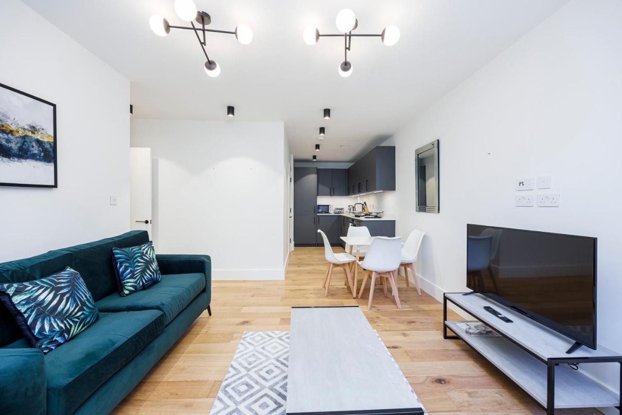 Luxury Spacious 2 Bed Apartment, London - Sk Exterior foto